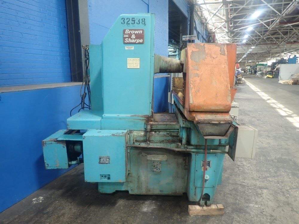 Brown & Sharpe 8" X 24" 824 Micromaster Surface Grinder - 824 Micromaster