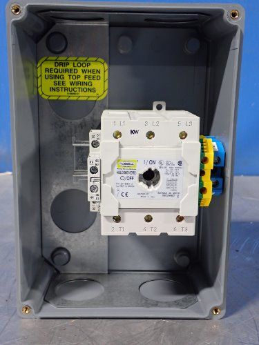 Hubbel Disconnect Switch