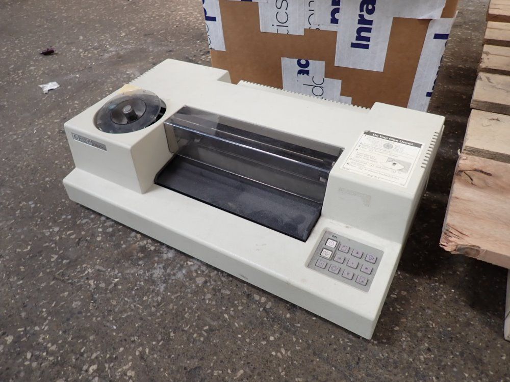 Perkin Elmer Ftir Spectropohotometer - 1600