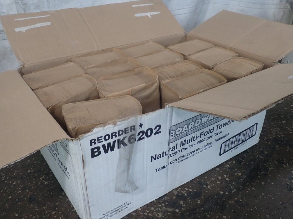 Boardwalk Paper Towels