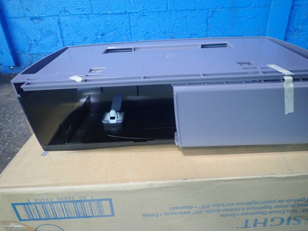 Kimberly-clark Tissue/paper Towel Dispenser