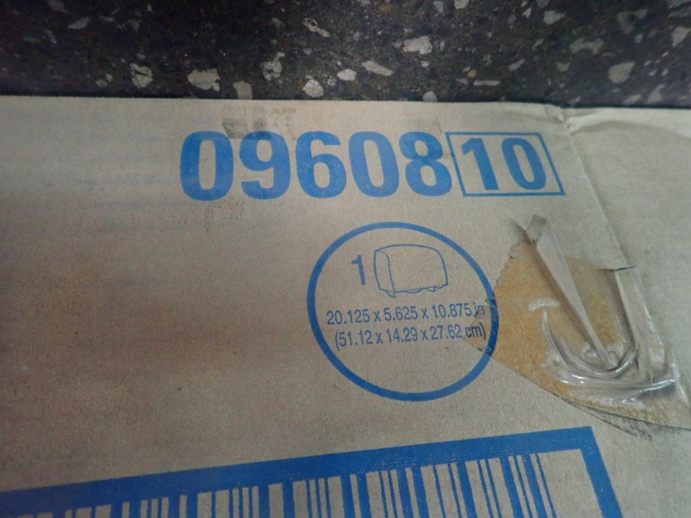 Kimberly-clark Tissue/paper Towel Dispenser