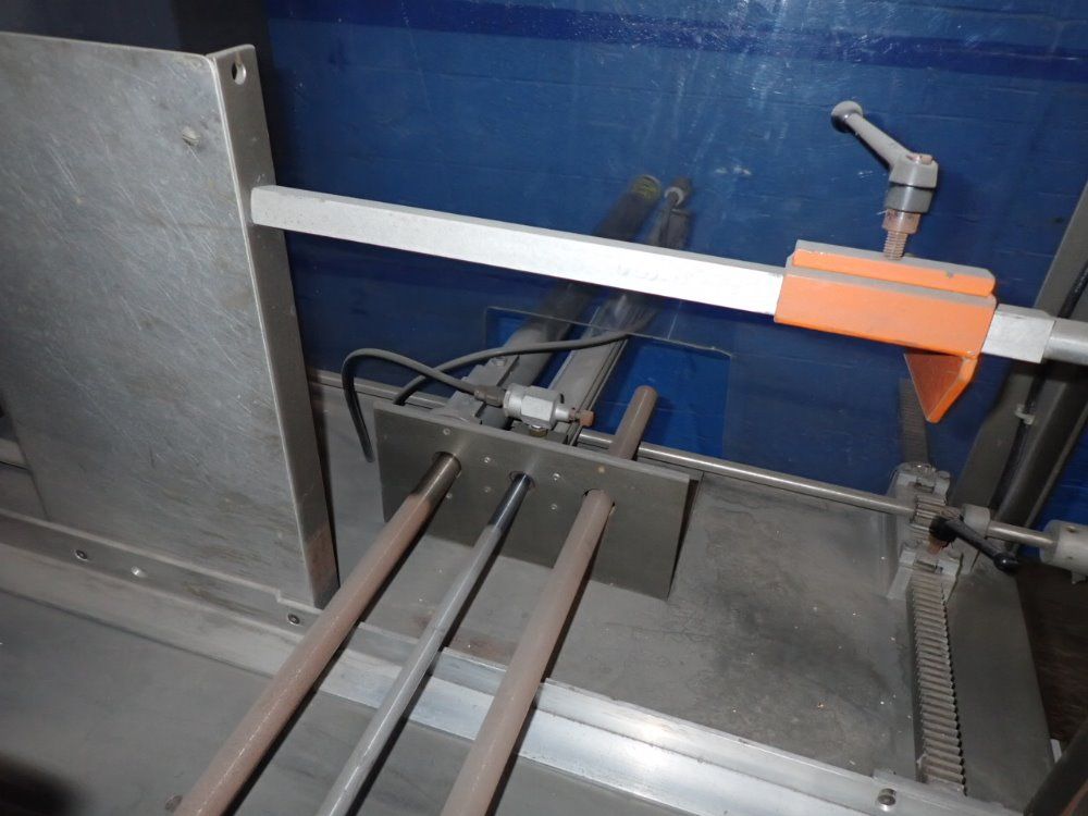 Southern Packaging Machine Corp Case Erector