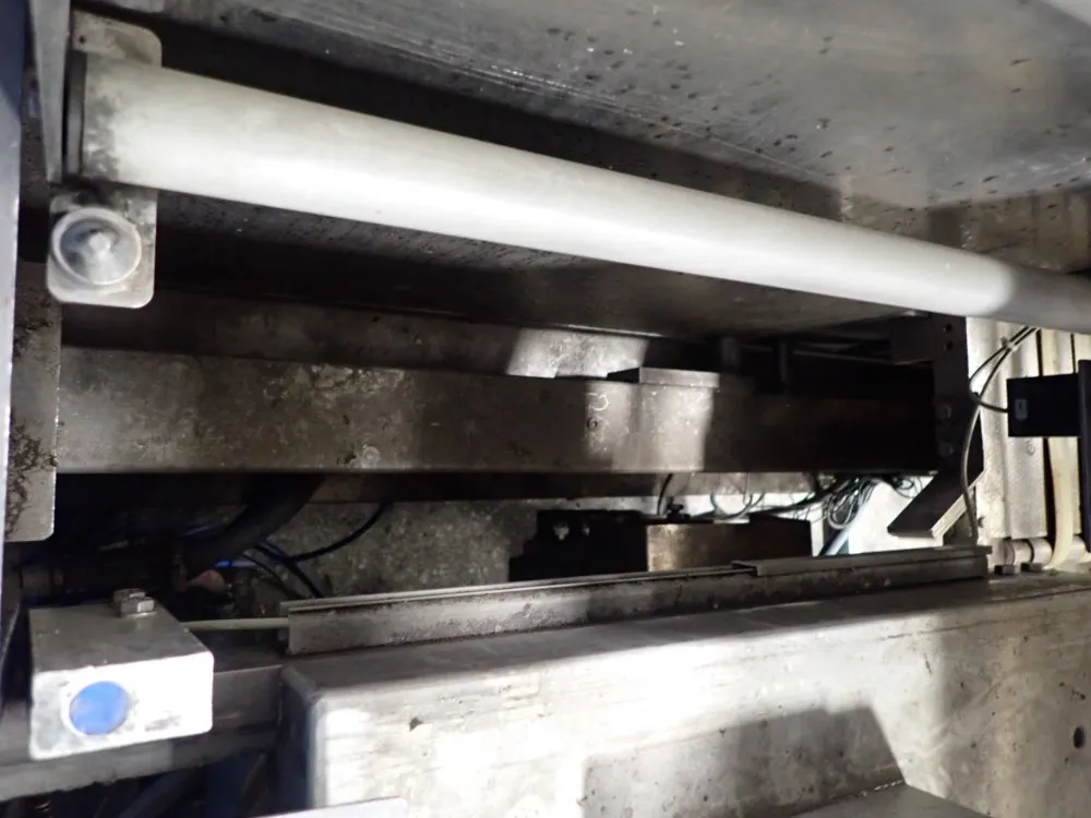 Multivac Tray Sealer - T400