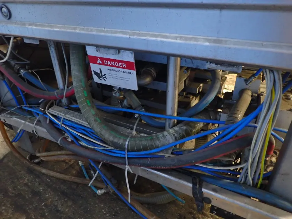 Multivac Tray Sealer - T400