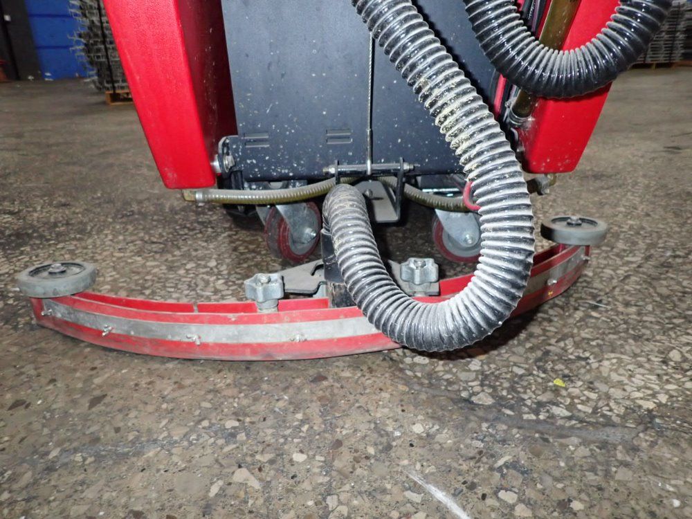 Factory Cat 32" Magnum 27-c Floor Scrubber - Magnum 27-c