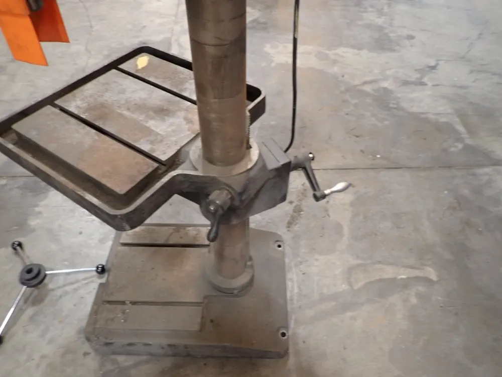 Dayton 40 20'' Drill Press - 6w282b