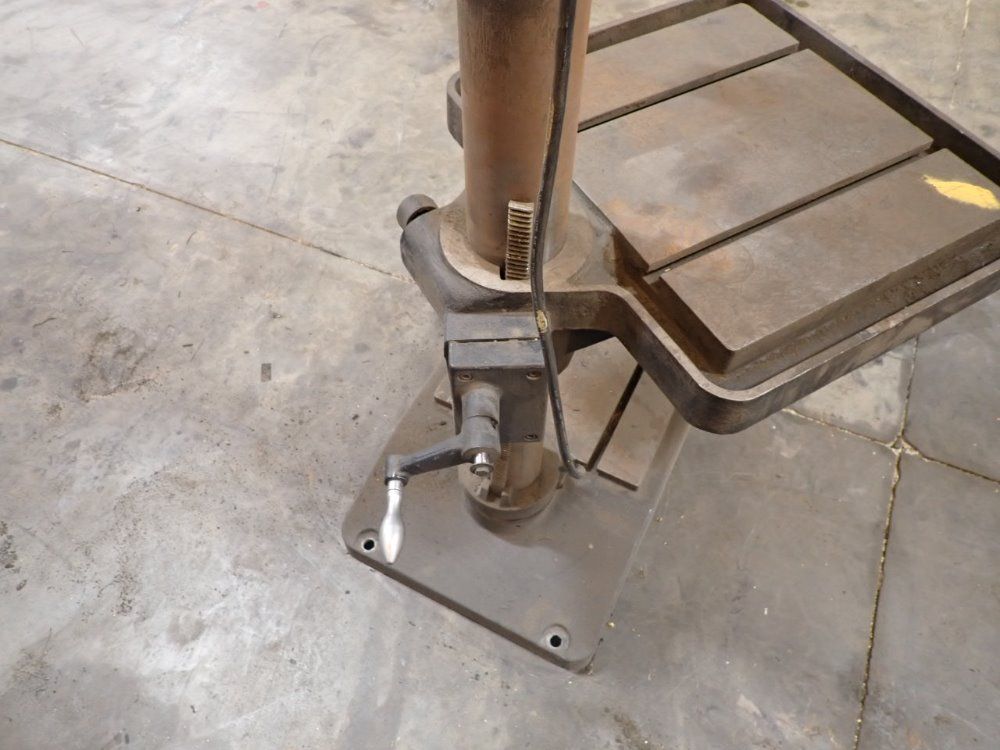 Dayton 40 20'' Drill Press - 6w282b