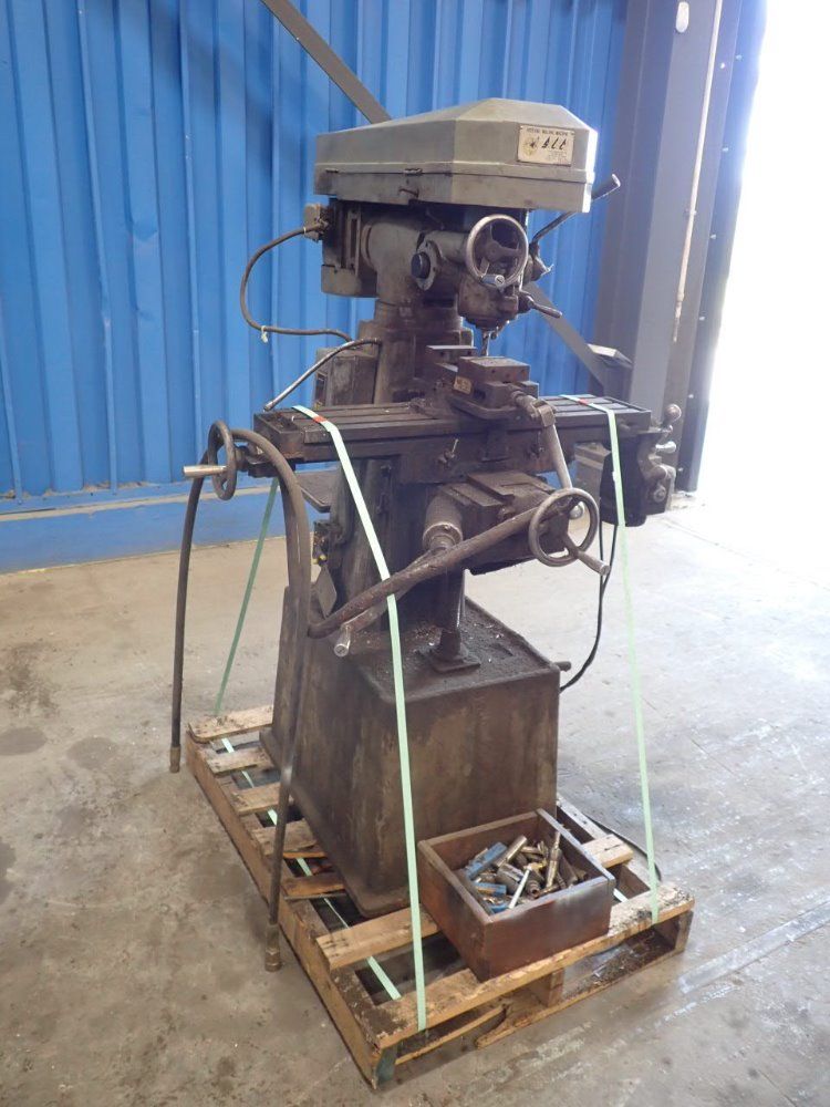 Select Machine Tool Co. 30" X 7" Vertical Mill - 1/2 V
