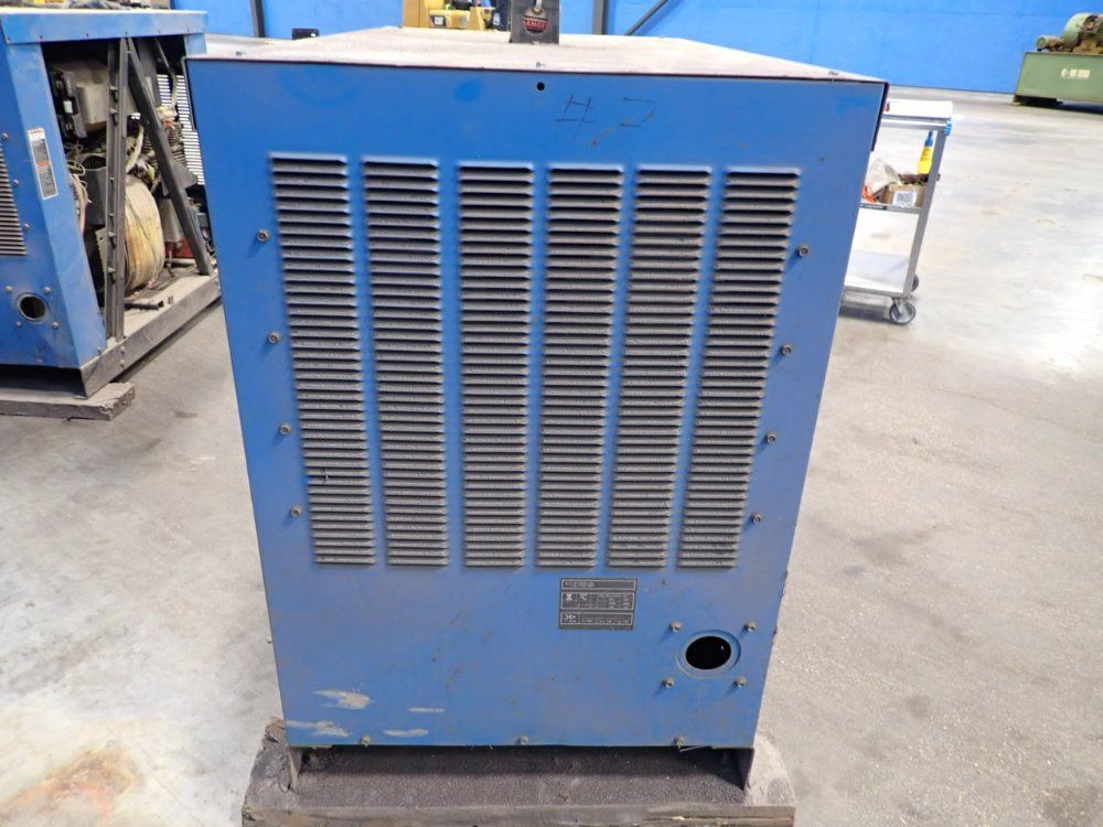 Miller 1000a/44v Arc Welder - Summit Arc 1000