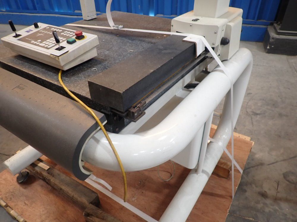 Zeiss 24''x34'' Coordinate Measuring Machine - Vista 1620-14