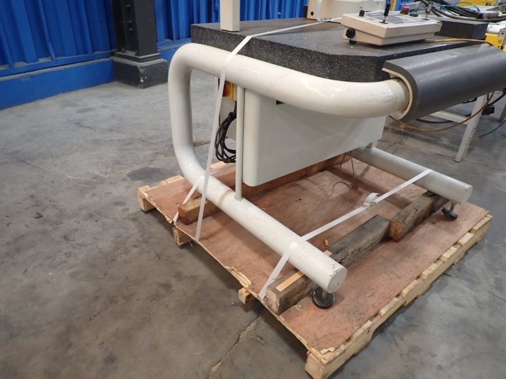 Zeiss 24''x34'' Coordinate Measuring Machine - Vista 1620-14