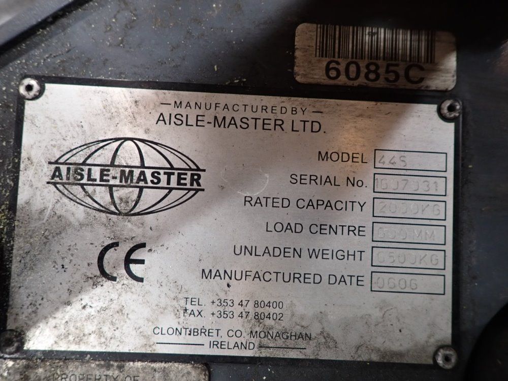 Aisle Master 2000kg Forklift - 44s