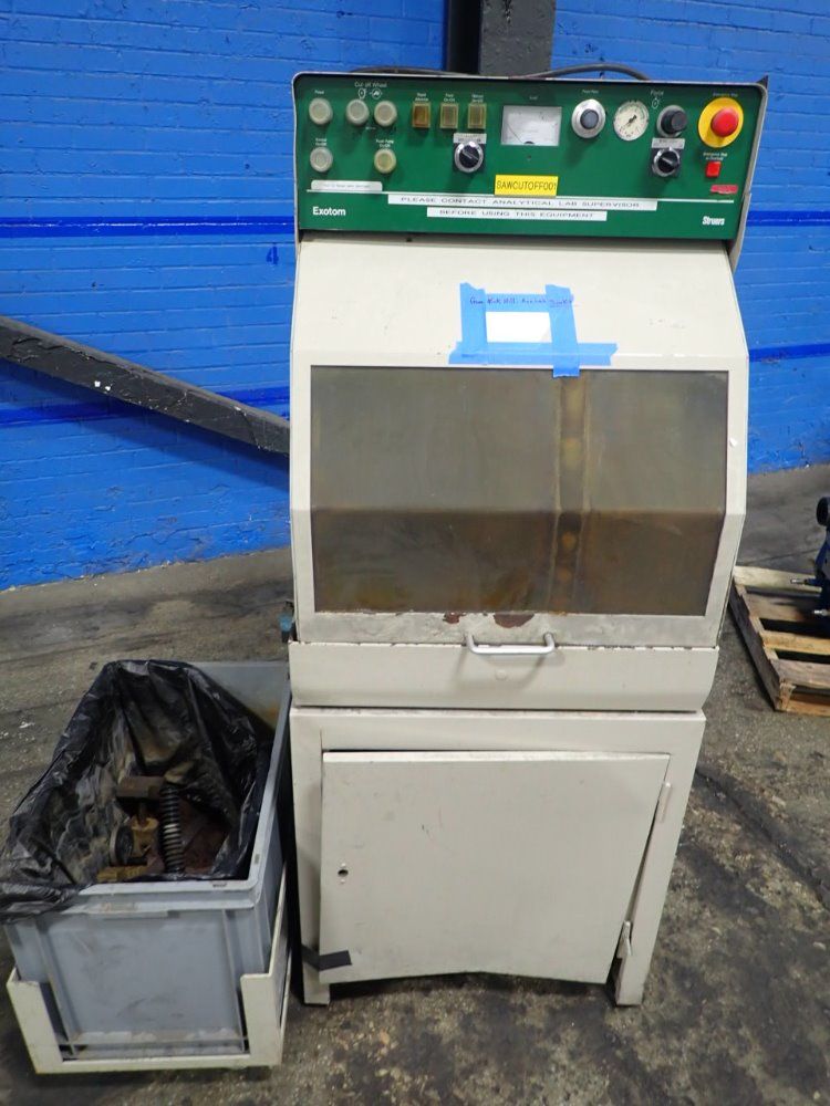 Struers 14" Cut Off Saw