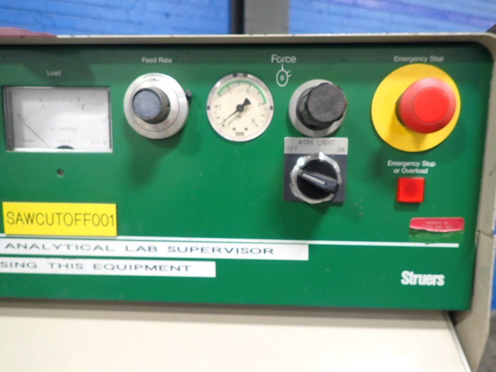 Struers 14" Cut Off Saw