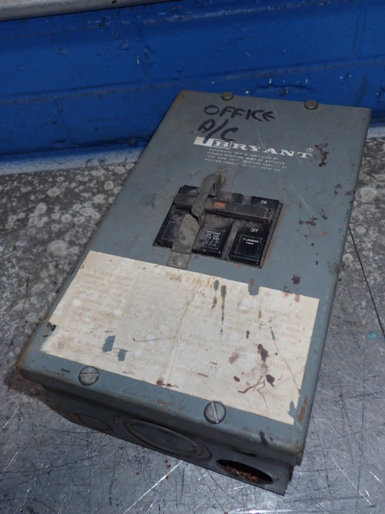 Bryant Circuit Breaker