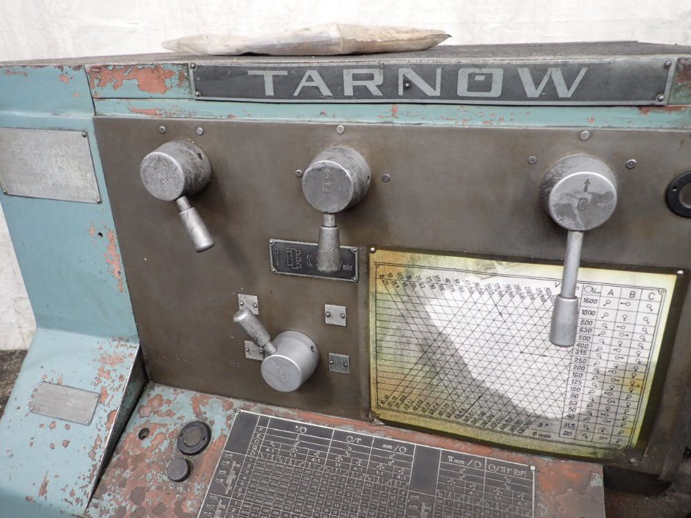 Tarnow 24"/30" X 118" Tuj-50m Gap Bed Lathe - Tuj-50m