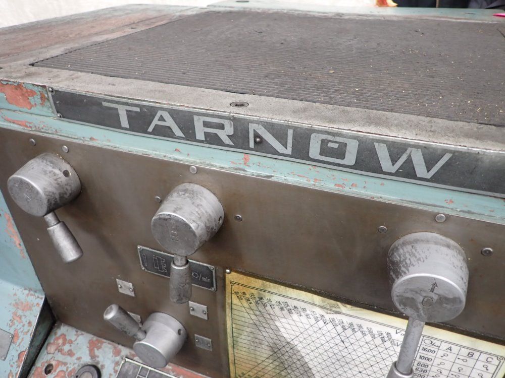 Tarnow 24"/30" X 118" Tuj-50m Gap Bed Lathe - Tuj-50m