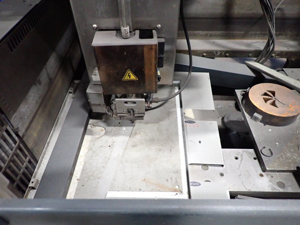 Accutex 850 L Wire Edm - Au-500 Ia