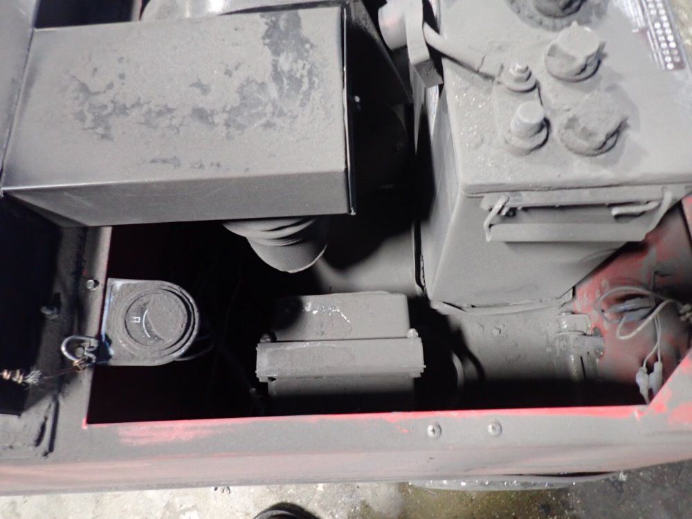 Bartek/factory Cat Floor Scrubber