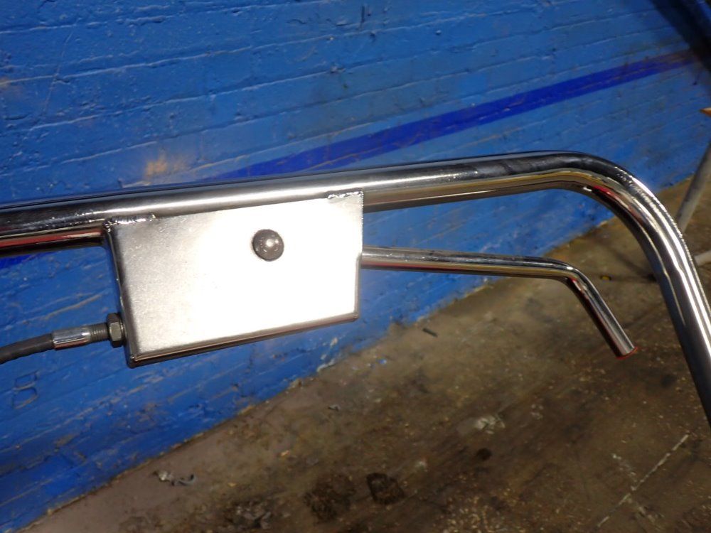 Bartek/factory Cat Floor Scrubber