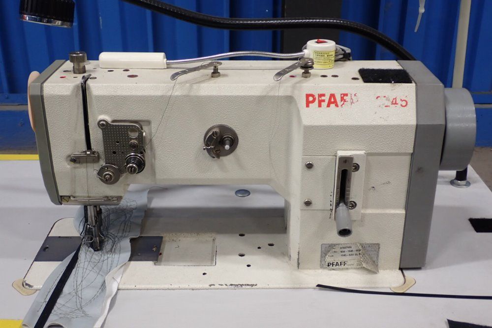 Pfaff 110v Upholstery Sewing Machine - 1245-6/01clpmn8