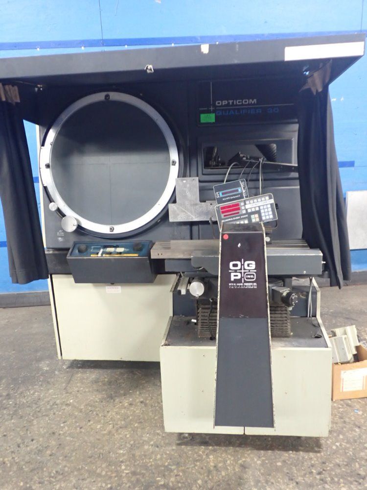 Opc/optical Gaging Products Optical Comparitor