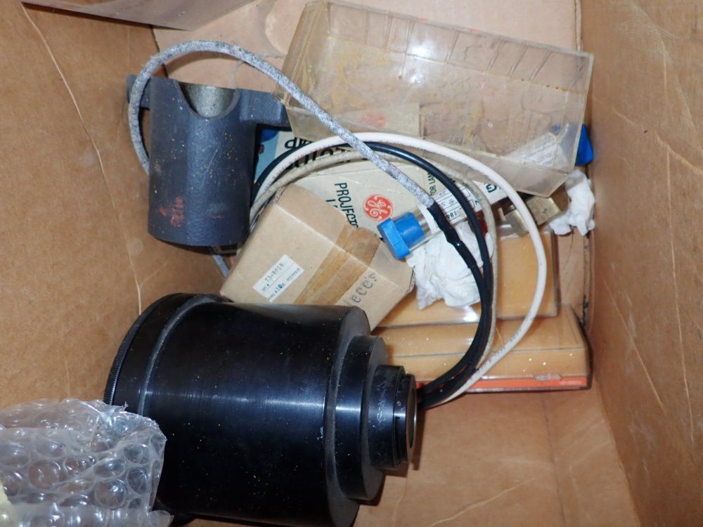 Opc/optical Gaging Products Optical Comparitor