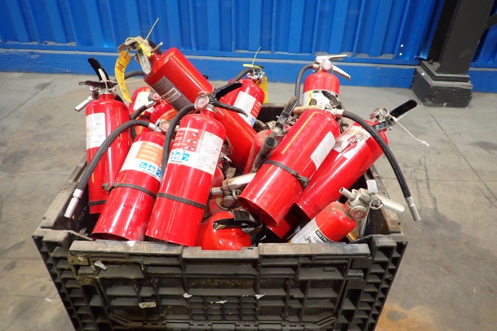 First Alert 195psi Fire Extinguisher - Fe2a10gr