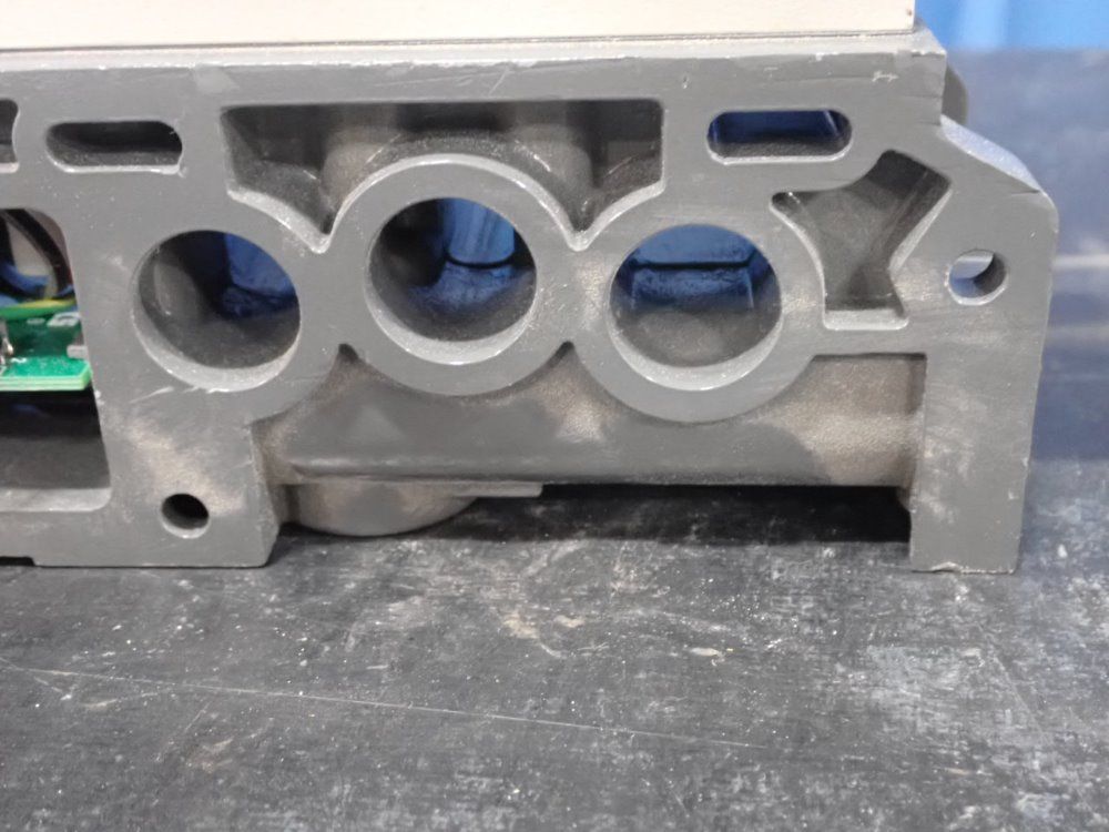 Numatics 4w Pneumatic Solenoid Valve - L13bb5z2mp00061