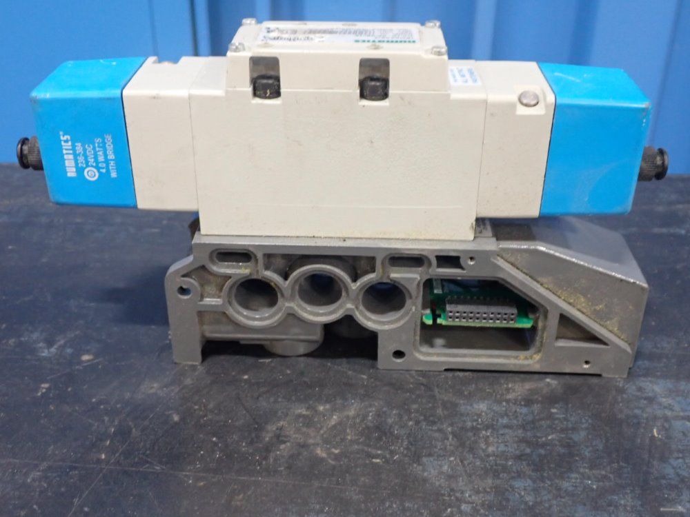 Numatics 4w Pneumatic Solenoid Valve - L13bb5z2mp00061