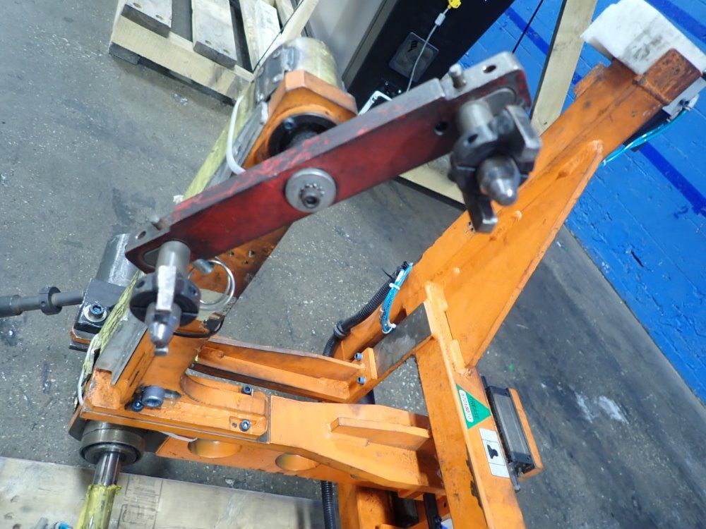 Eckhart And Associates Manipulator