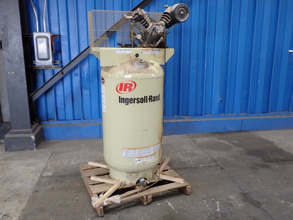 Ingersroll Rand 5hp Air Compressor - 2340n5