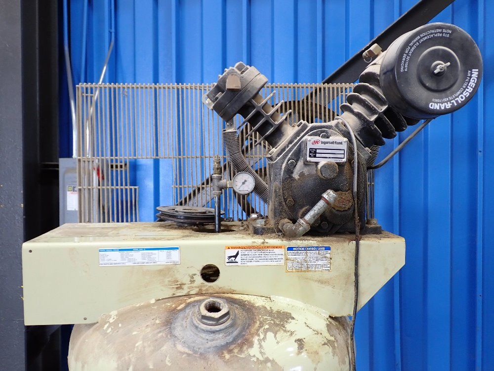 Ingersroll Rand 5hp Air Compressor - 2340n5