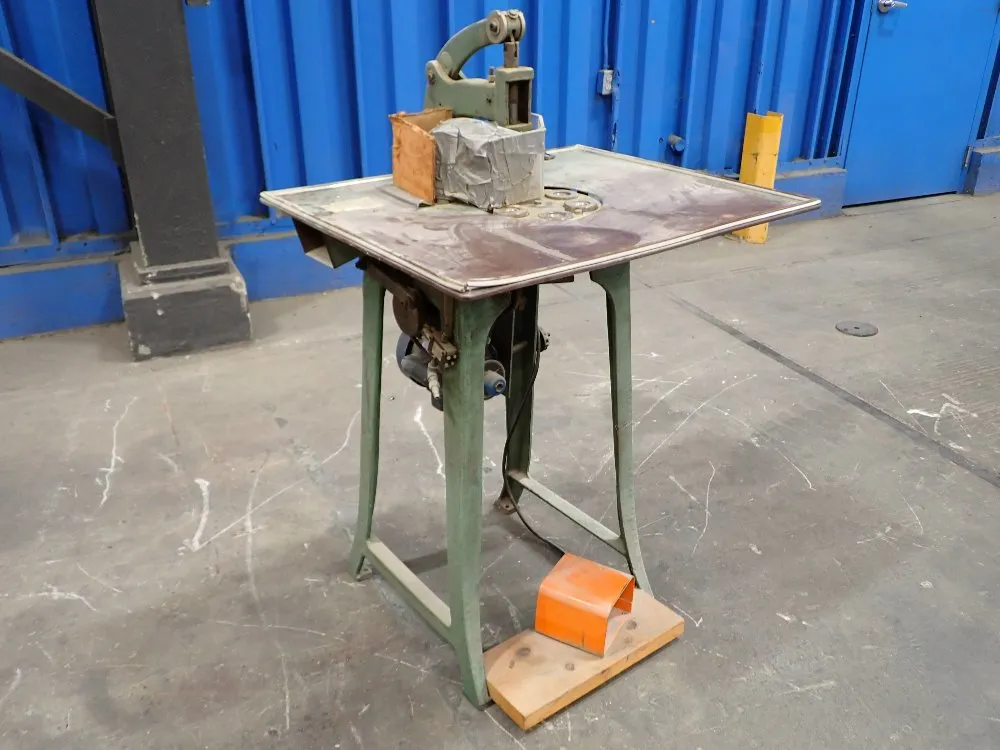 Handy Button Upholstery Buttoner