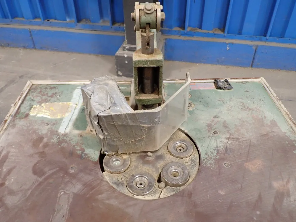 Handy Button Upholstery Buttoner