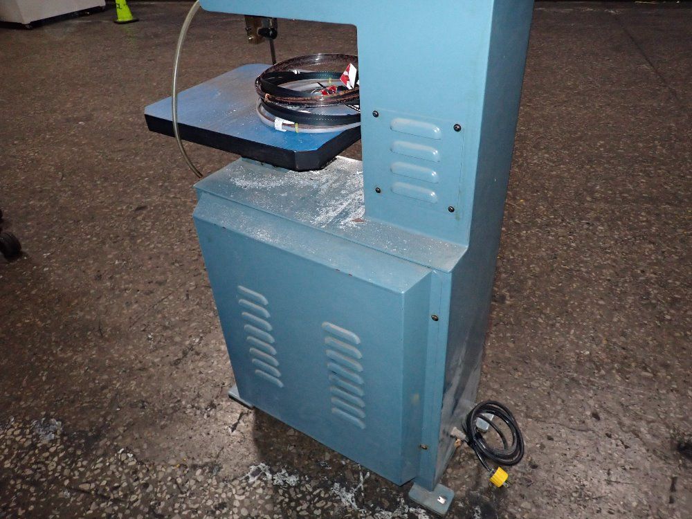 Leten 12 1/4" Vertical Band Saw - Lcm-3000a