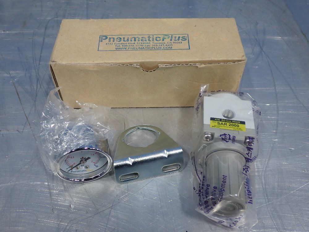 Pneumatic Plus 1/4"npt Air Regulator - Sar2000m-n02bg-ip
