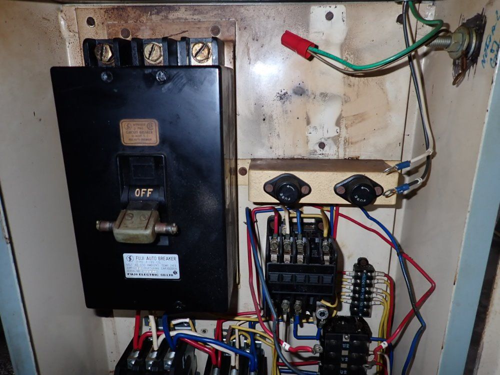 Kiriu Kikai 2hp Turret Lathe - Kk3