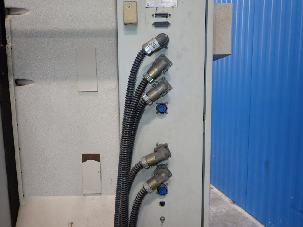 Haas Cnc Vertical Machining Center - Vf-2