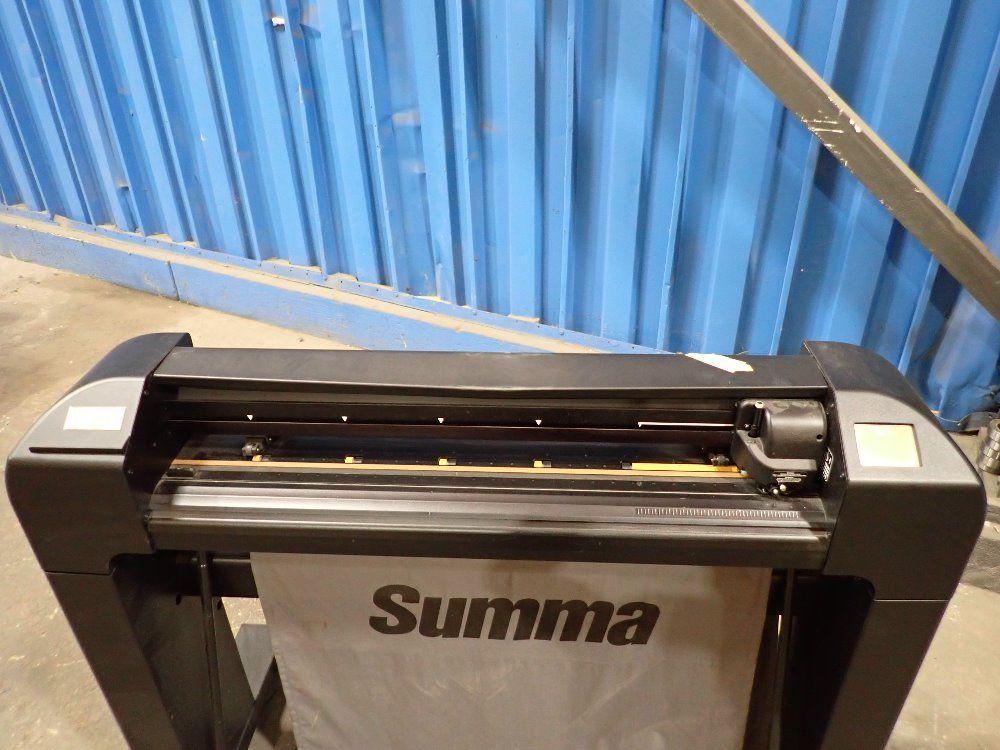 Summa 36" Plotter - S75