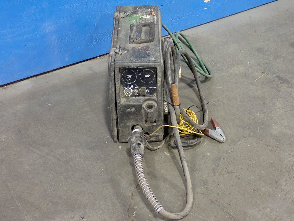 Miller Electric Mfg. Co. Votage Sensing Feeder - Super S-32p