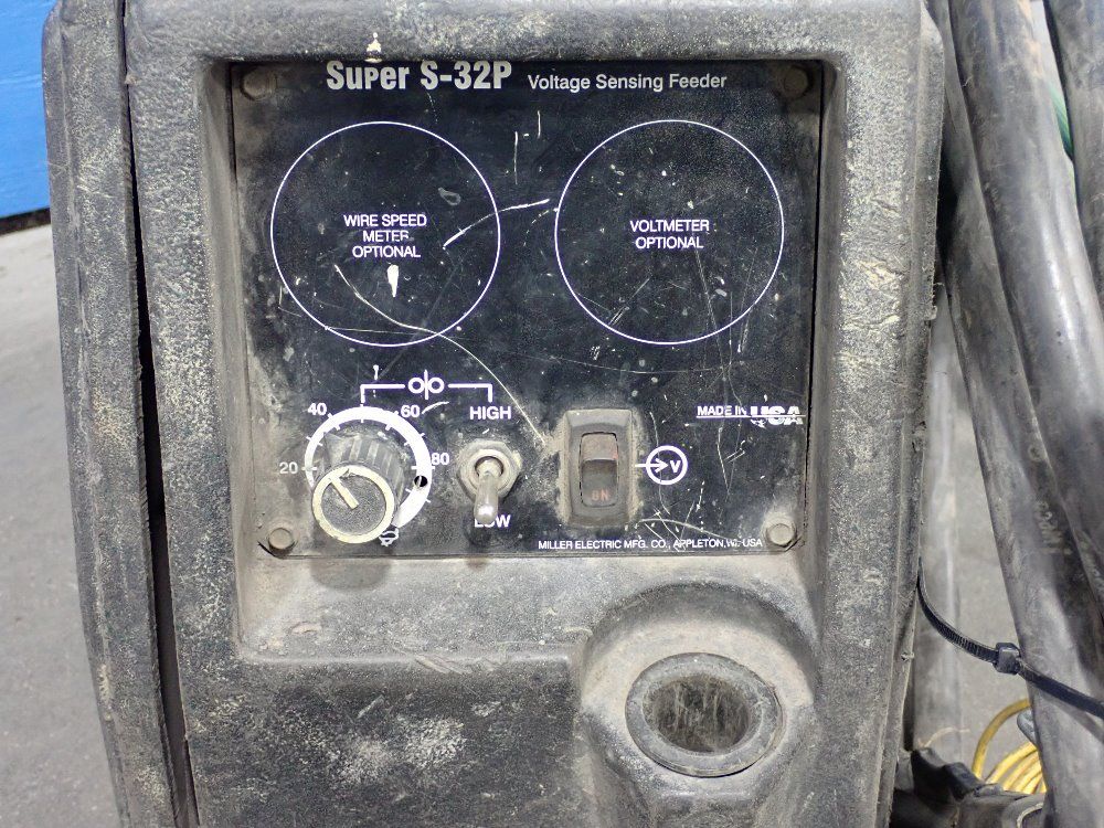 Miller Electric Mfg. Co. Votage Sensing Feeder - Super S-32p