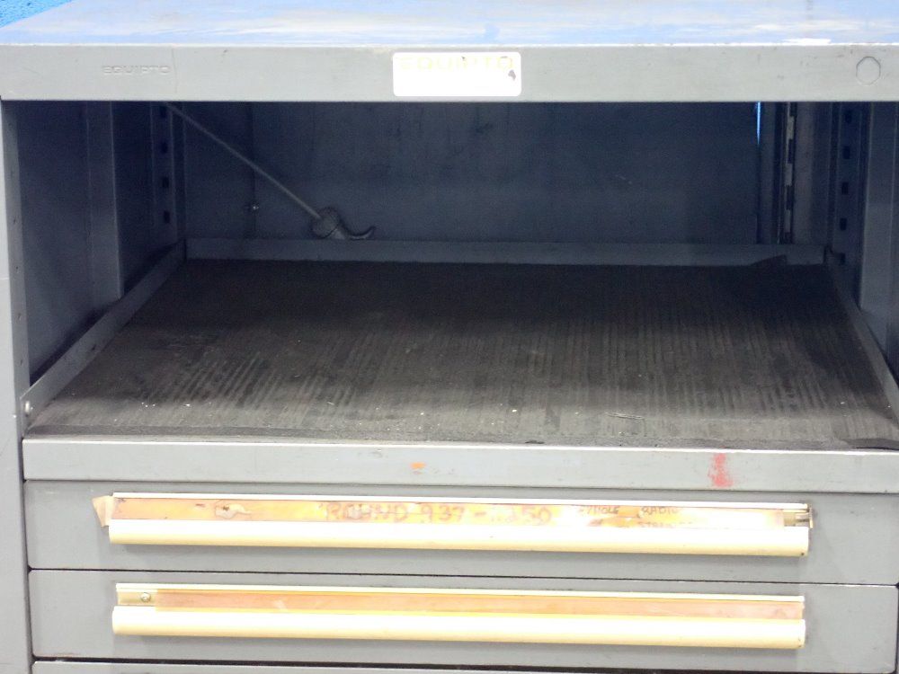 Equipto 4 Drawers/1 Shelf Tool Cabinet