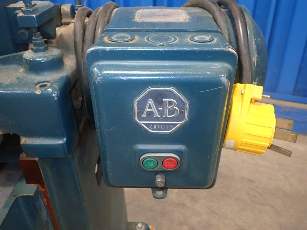 Oliver 3hp/8.3a Planer - 399-d