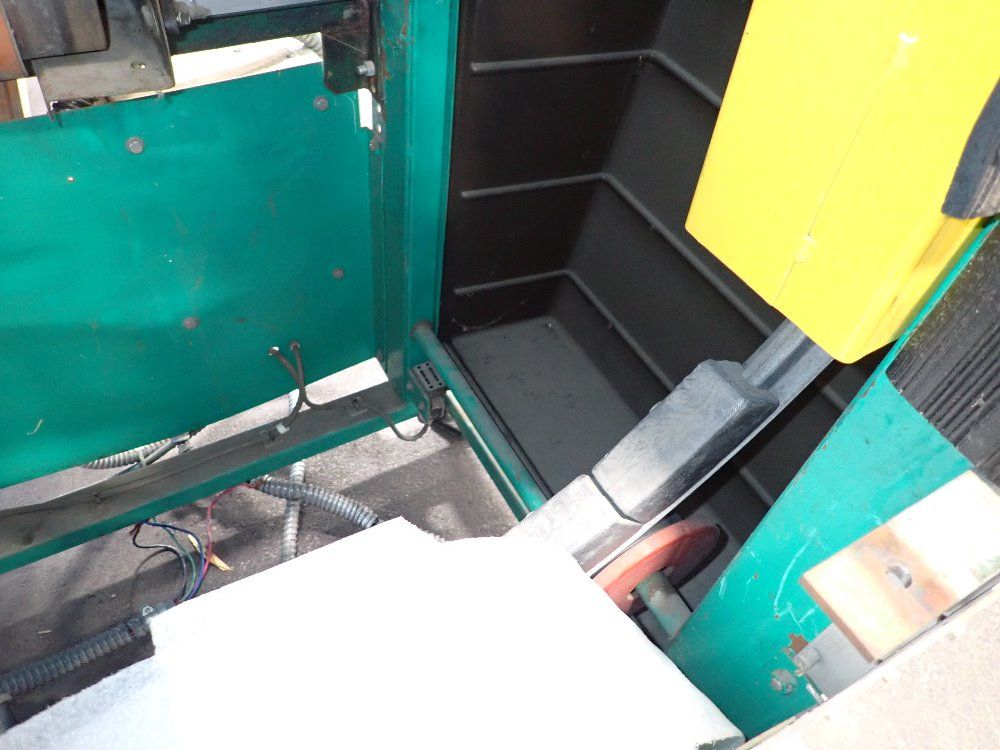 Signode 1/2 Hp Stretch Wrapping Machine - Ring Master