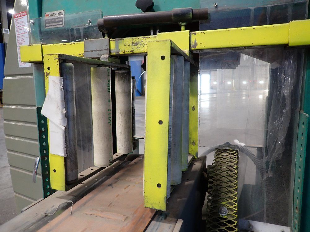 Signode 1/2 Hp Stretch Wrapping Machine - Ring Master