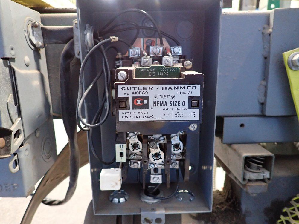 Signode 1/2 Hp Stretch Wrapping Machine - Ring Master