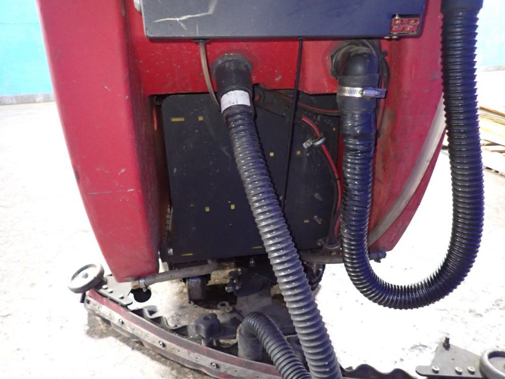 Factory Cat Approx. 45" Floor Scrubber - Mag-hd