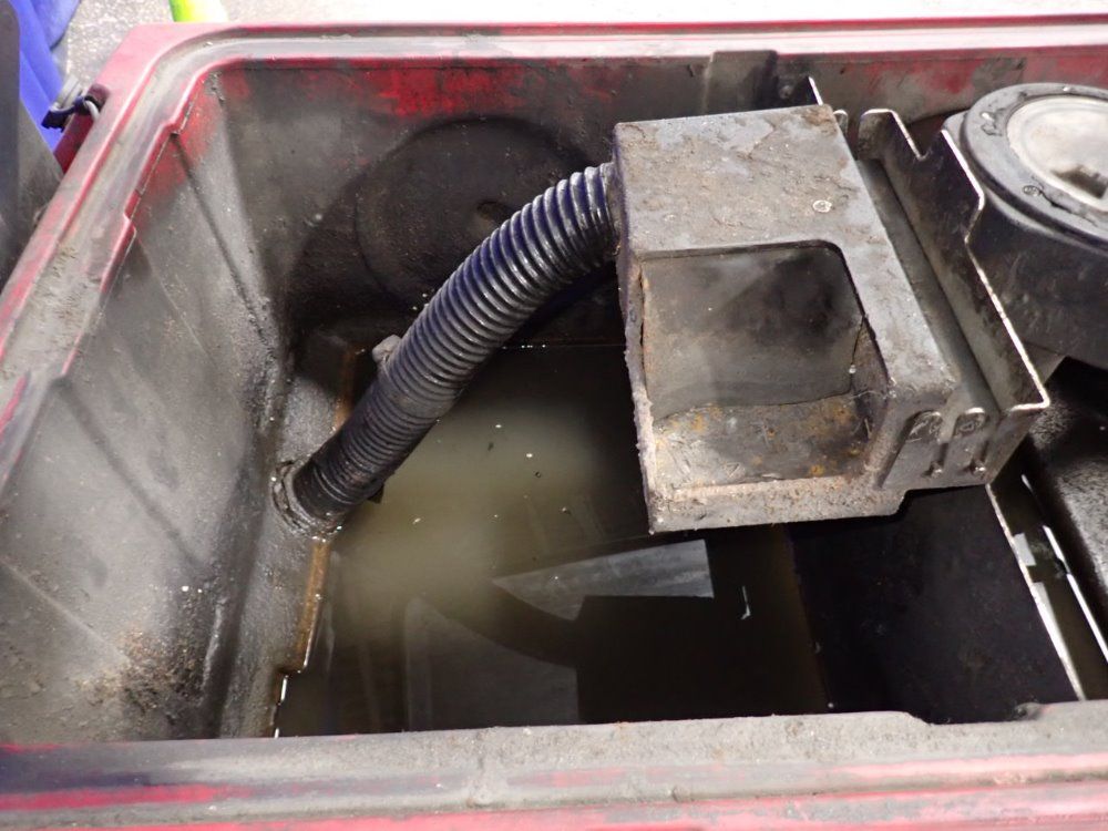 Factory Cat Approx. 45" Floor Scrubber - Mag-hd